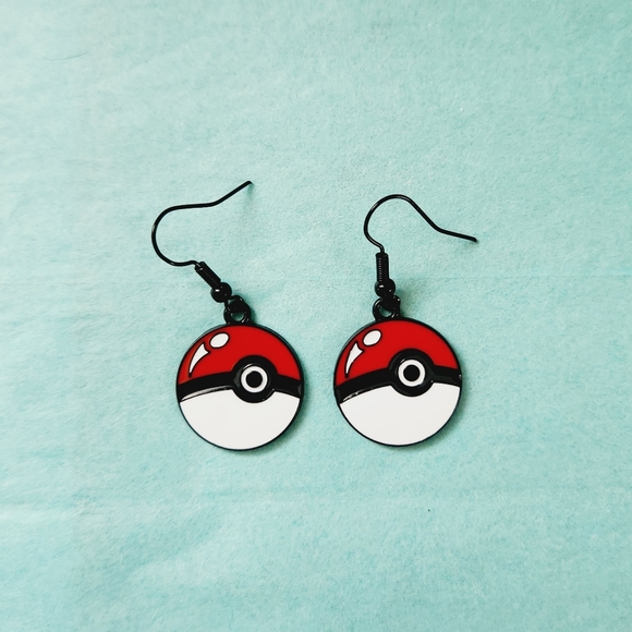 🔮3/$15 Pokemon Ball Earrings - Picture 1 of 4